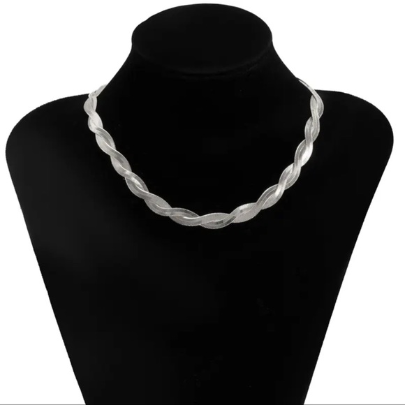 Silver Plated Herringbone Double Twist Layered Choker Necklace - Picture 7 of 8